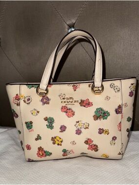 Coach Alice Satchel with Spaced Floral Field Print in the color Chalk (Mini)